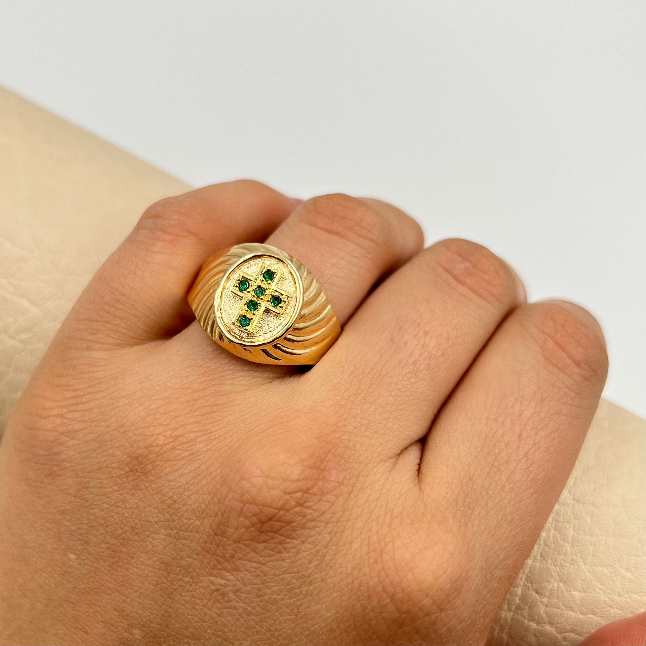 ANILLO CRUZ  ORO AMARILLO 18K / TALLA 12 / 3,97 GR / 23 MM
