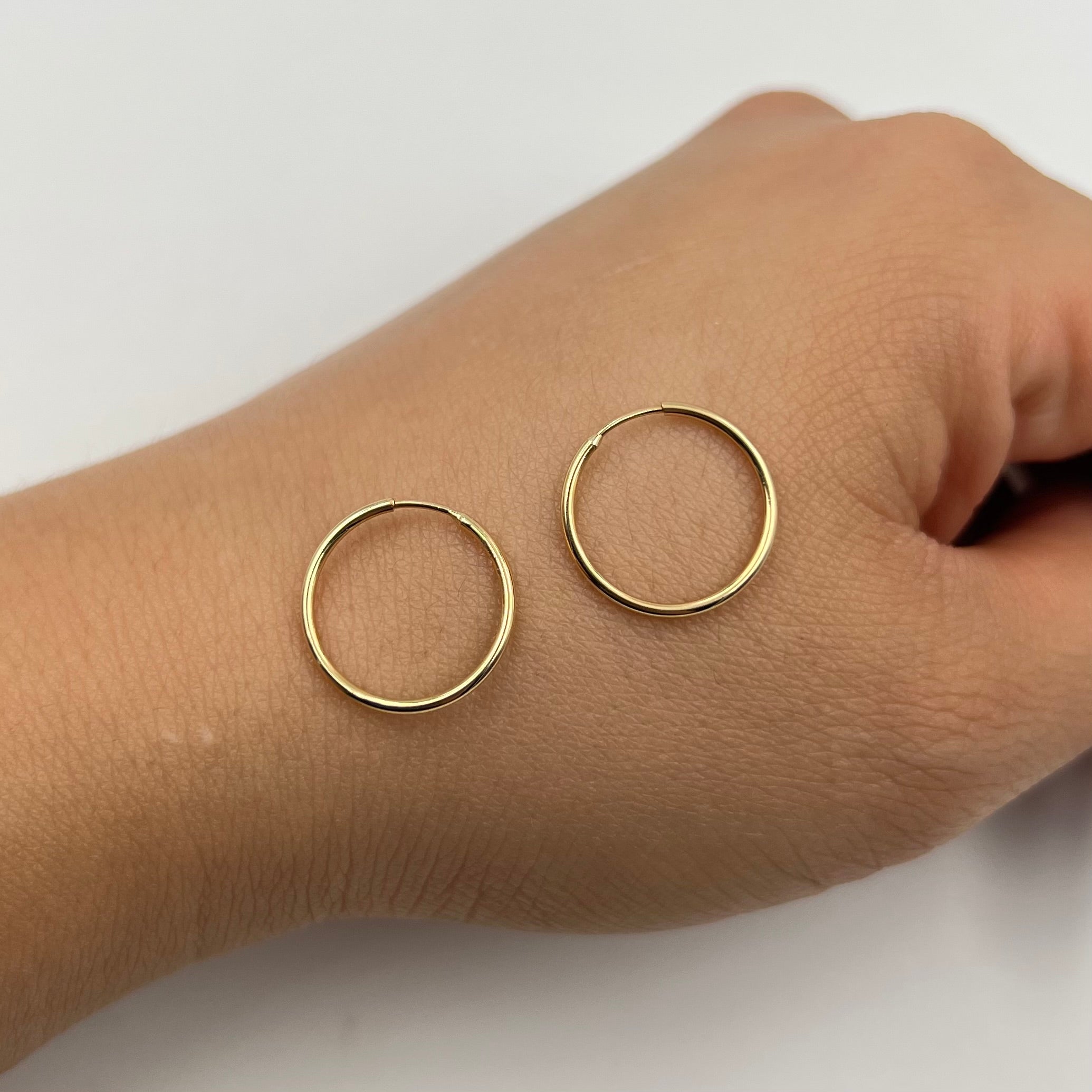 CANDONGA LISA ORO AMARILLO 18K 0,72 GR / 1,5 CM