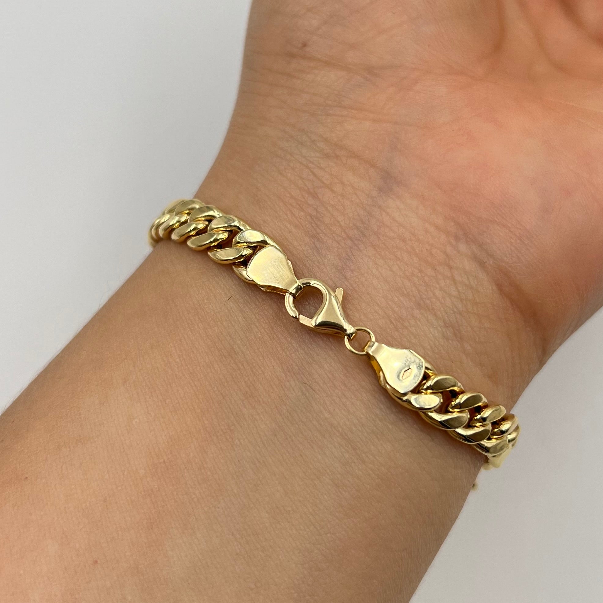 PULSO ITALY CUBANO  ORO AMARILLO 18K +3 / 5,03 GR / 6,6 MM / 21 CM