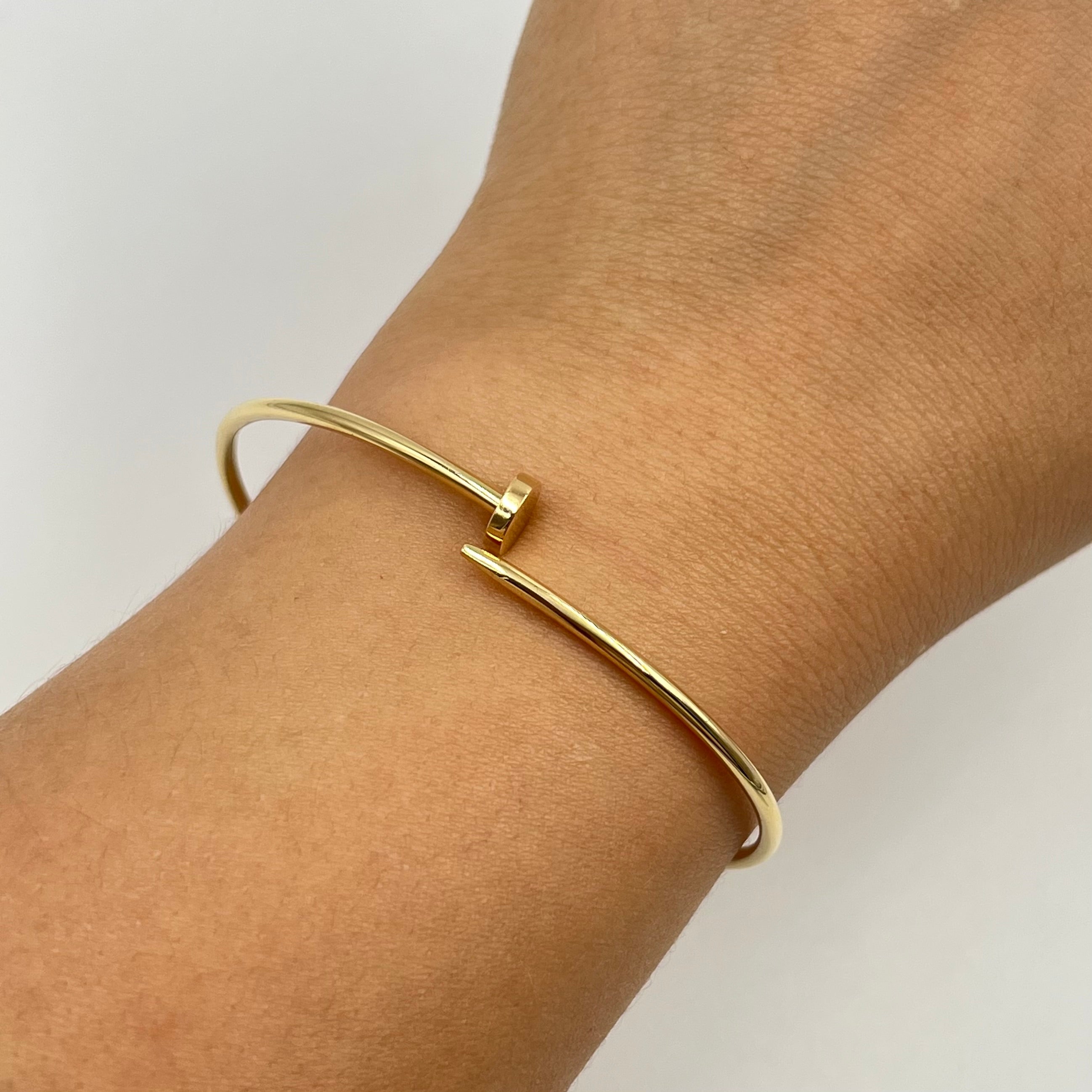 ARO ITALY CT CLAVO ORO AMARILLO 18K +4 / 5,45 GR / 2,2 MM / 16 CM