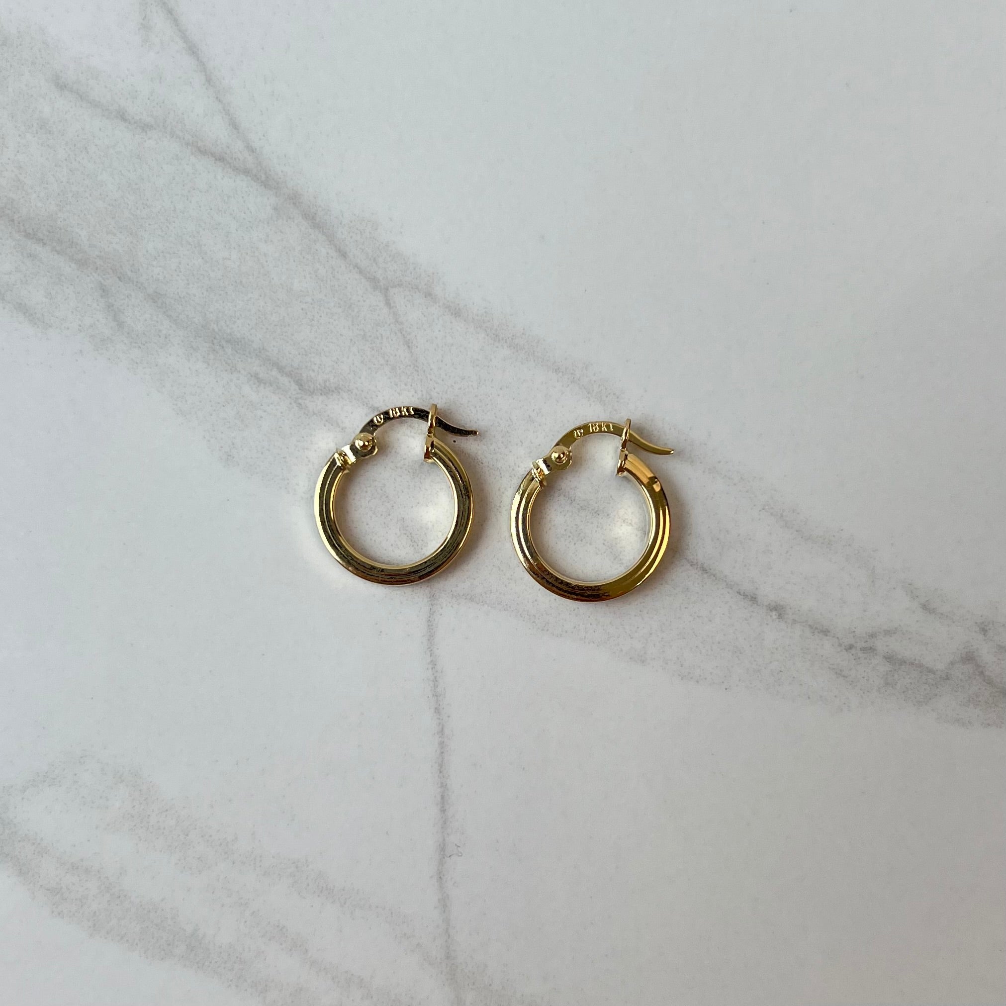 CANDONGA RAYADA ORO AMARILLO 18K 1,03 GR / 1,3 CM