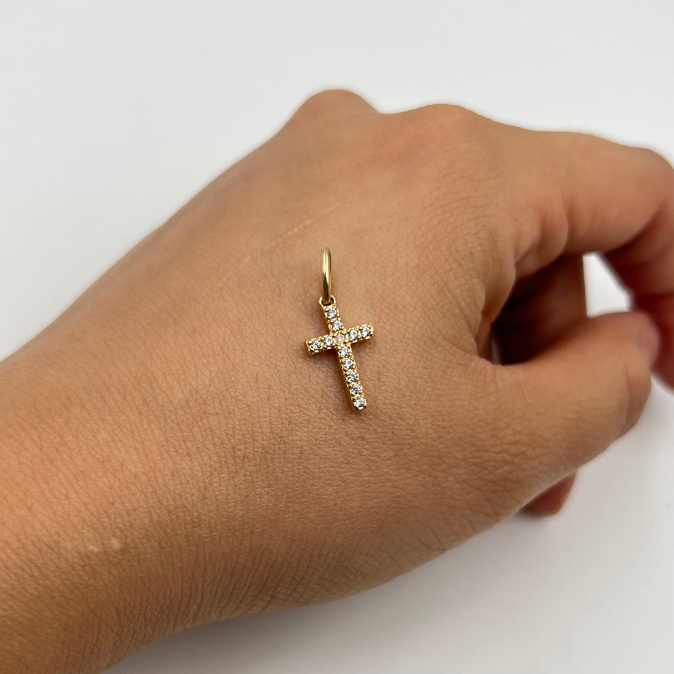 DIJE CRUZ CIRCON BLANCO  ORO AMARILLO 18K 0,9 GR / 1,9 MM / 1,5 CM
