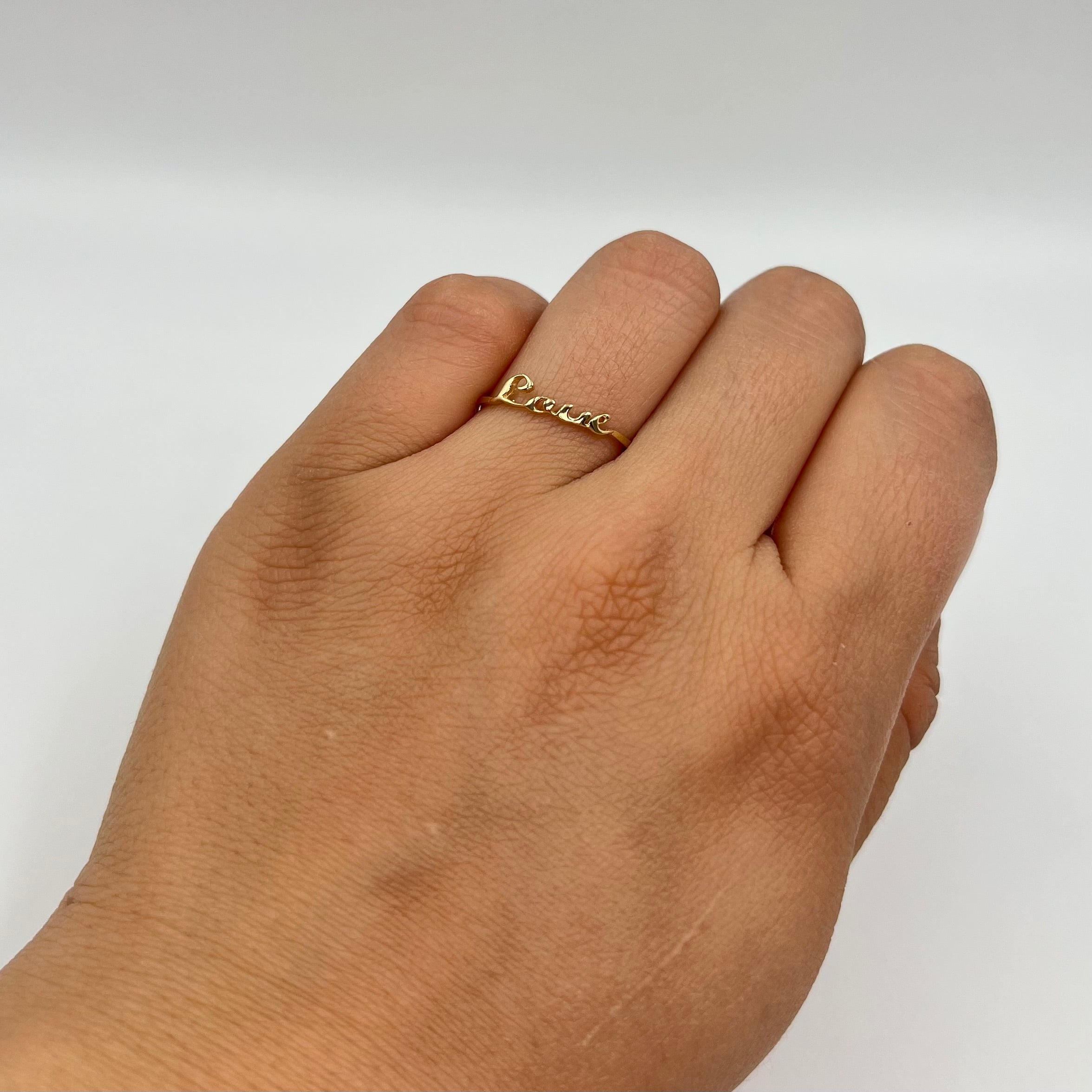 ANILLO LOVE ORO AMARILLO 18K / TALLA 6/5 / 0,85 GR / 1,4 MM