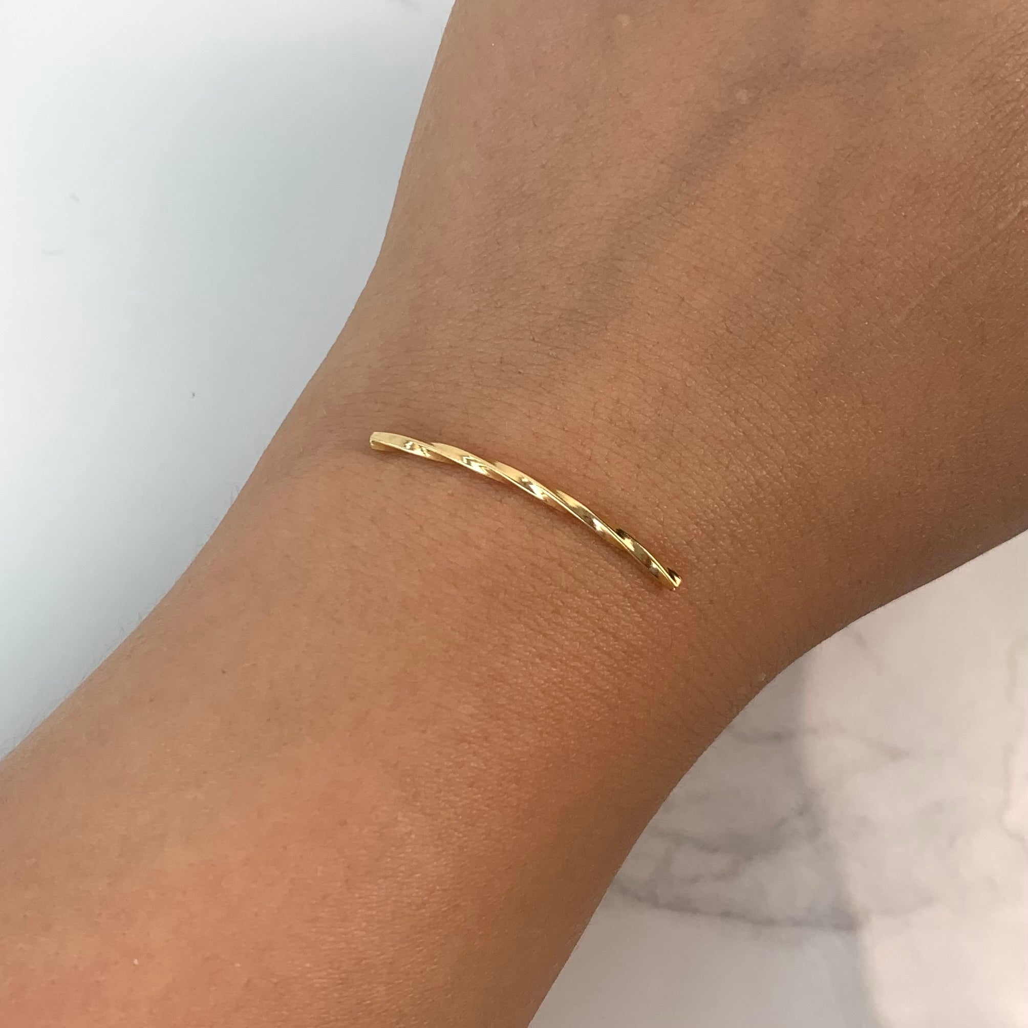 HERRAJE TUBO ESPIRAL ORO AMARILLO 18K 0,20 GR / 3,1 CM