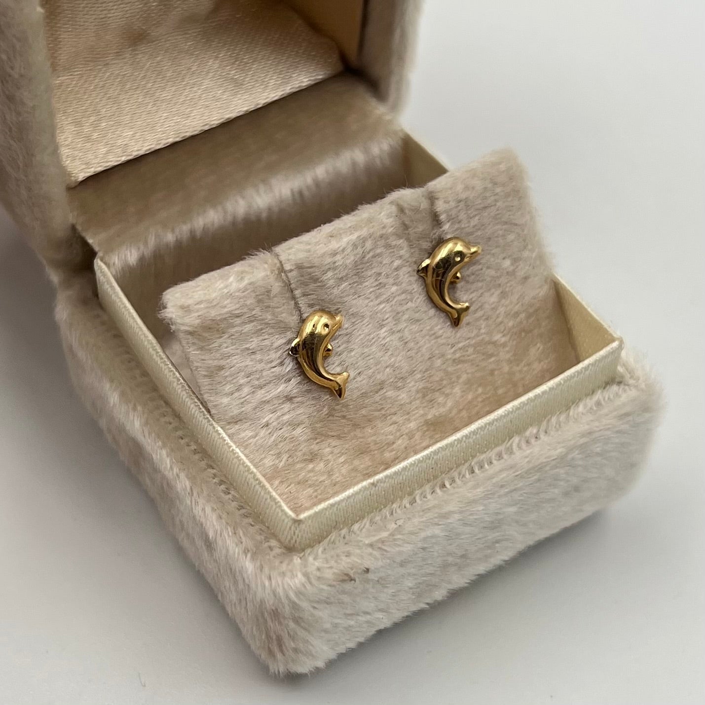 TOPOS DELFIN  ORO AMARILLO 18K 0,59 GR / 5 MM