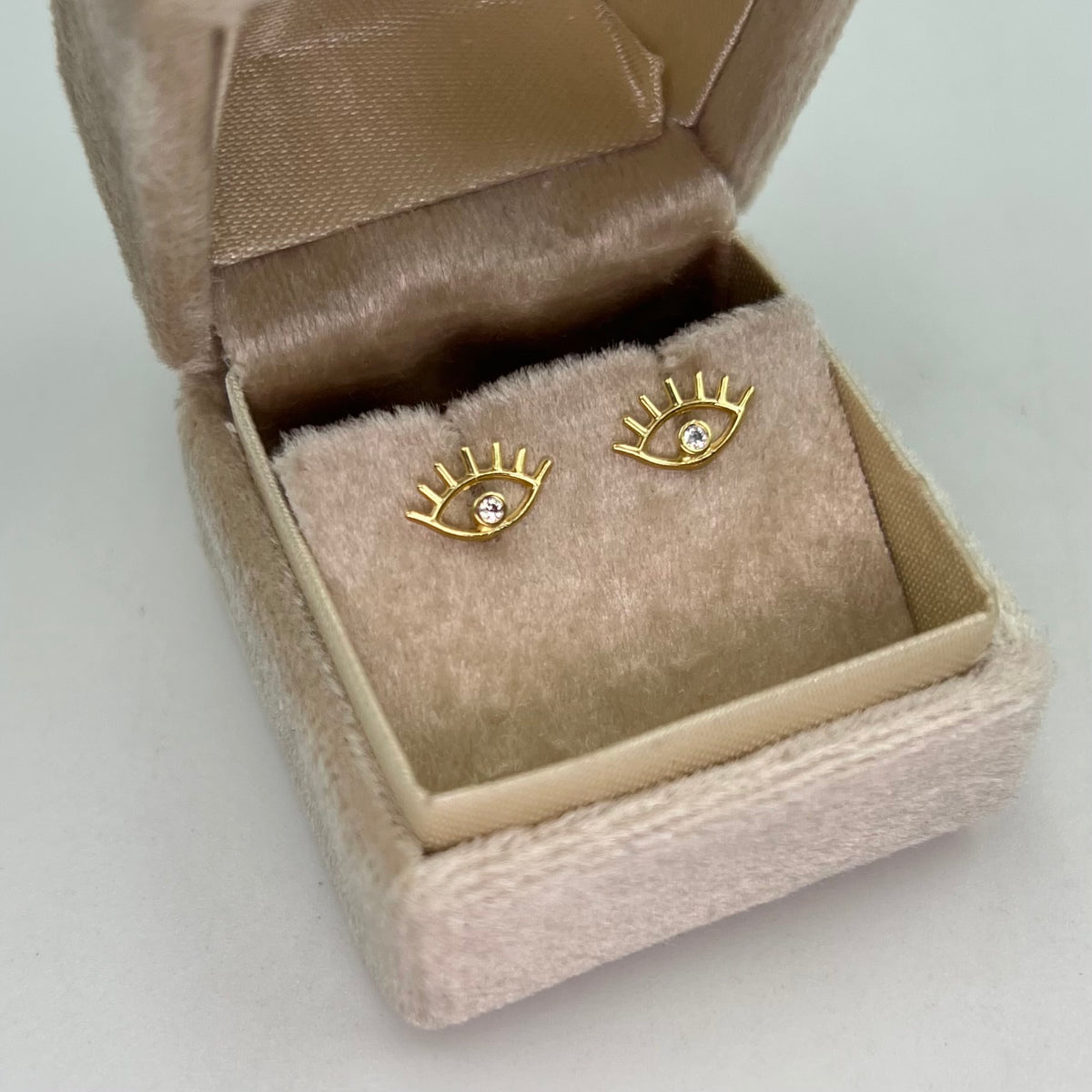 TOPOS OJO CIRCON BLANCO ORO AMARILLO 18K 0,84 GR / 10 MM