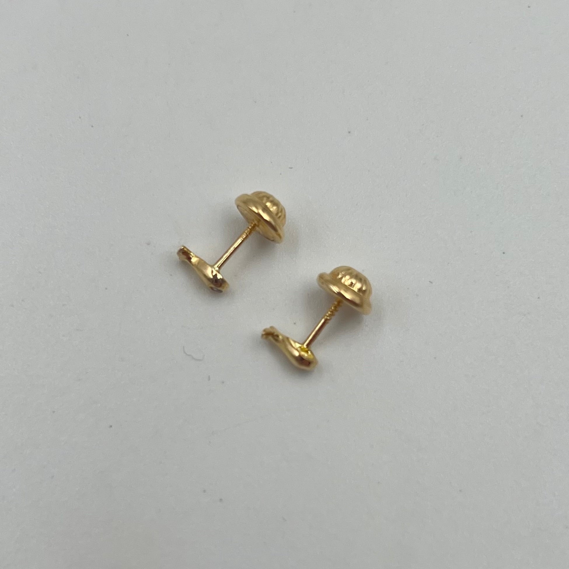 TOPOS PEZ ORO AMARILLO 18K 0,64 GR / 3 MM