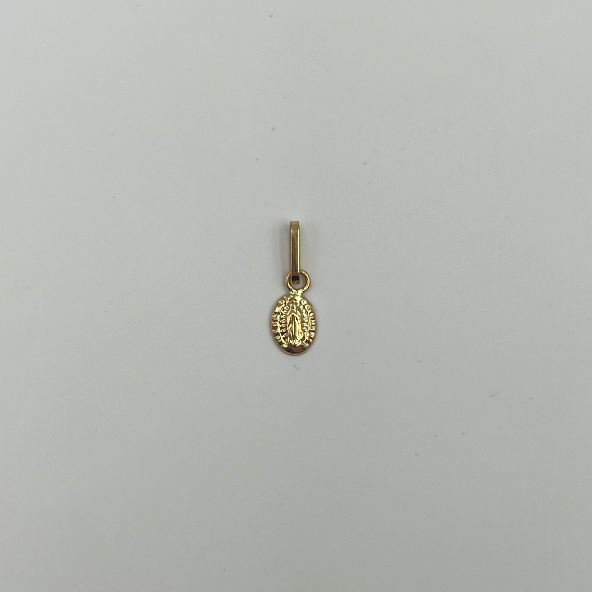 DIJE VIRGEN  ORO AMARILLO 18K 0,26 GR / 5 MM / 1 CM