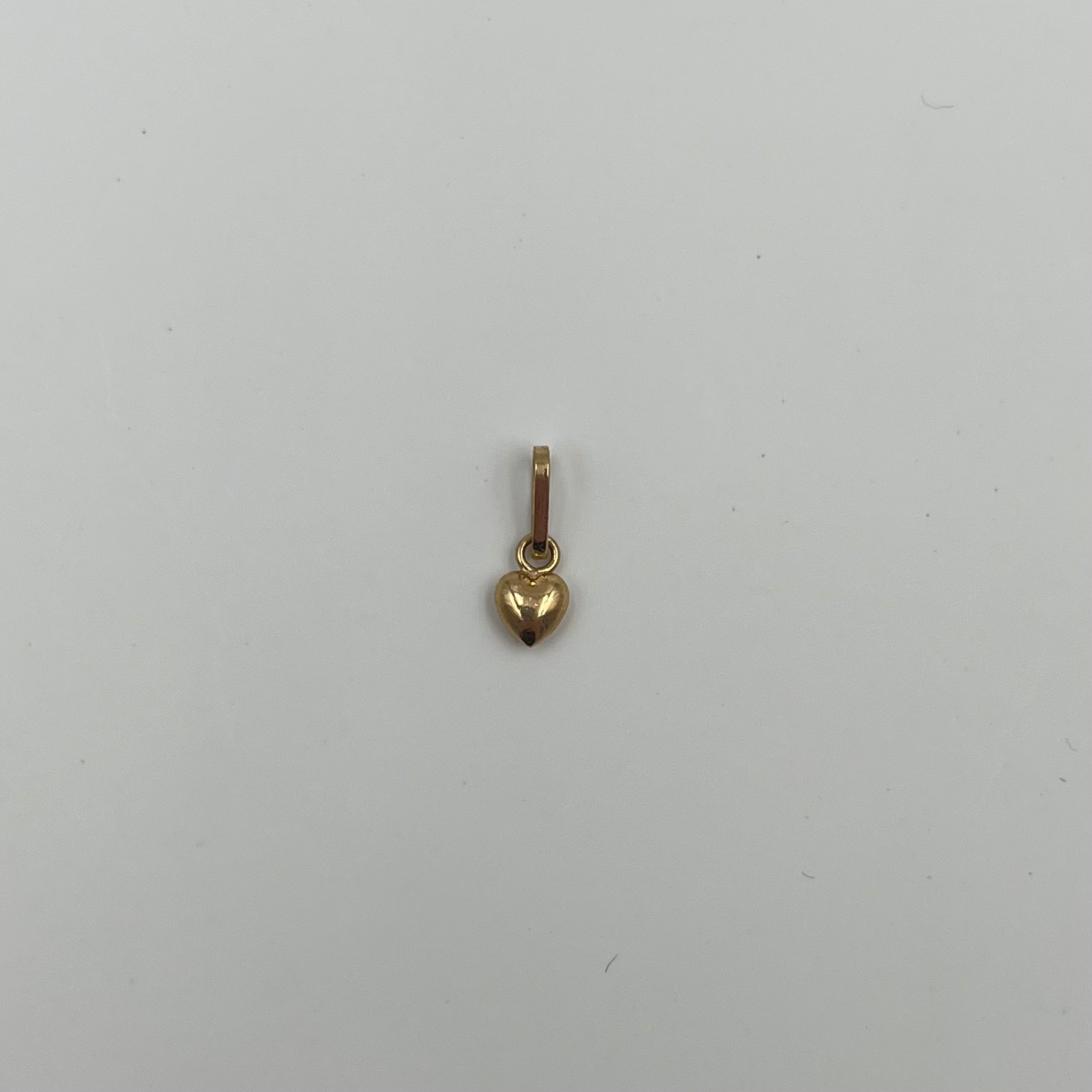 DIJE CORAZON  ORO AMARILLO 18K 0,22 GR / 4 MM / 0,7 CM
