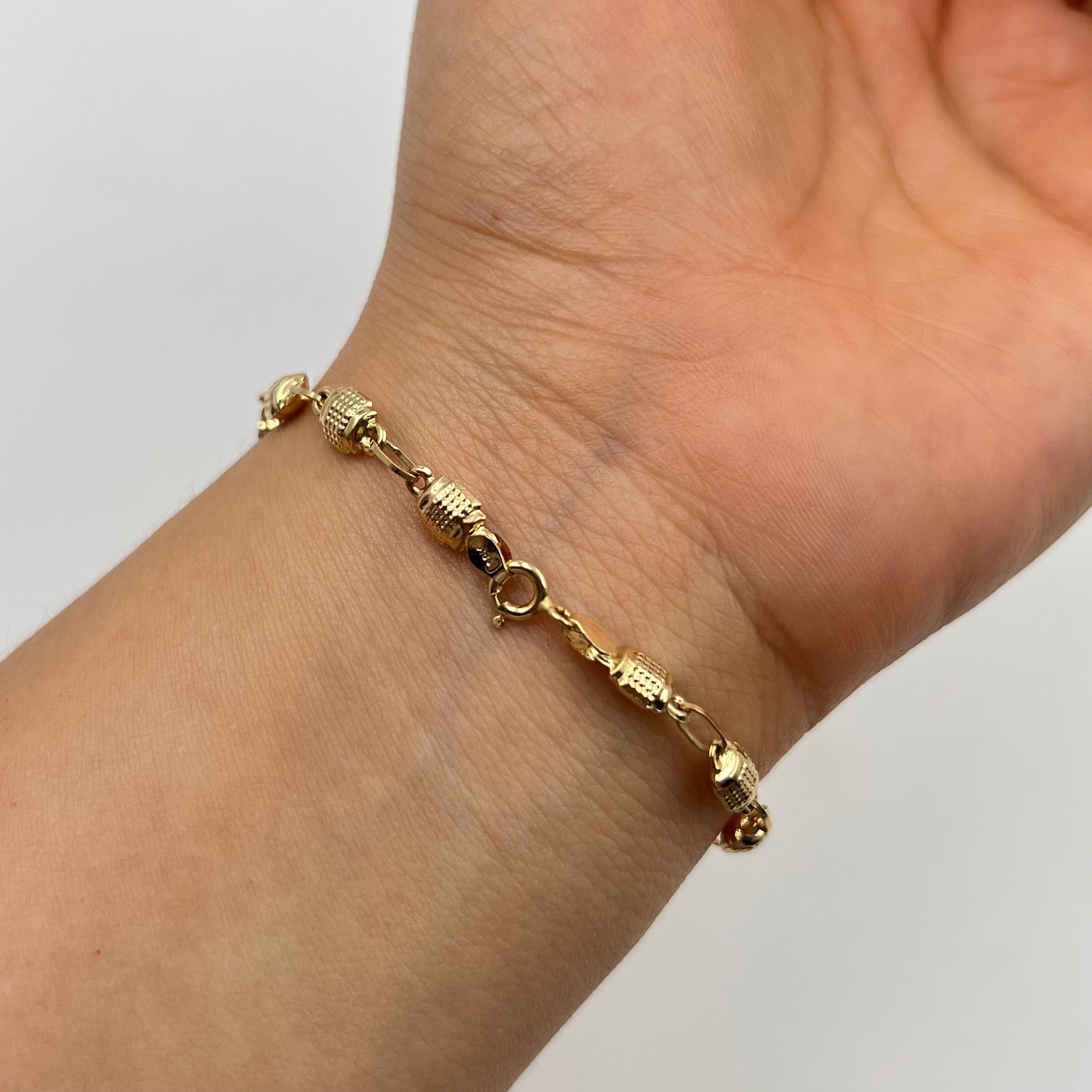 PULSO RUSTICO  ORO AMARILLO 18K 2,57 GR / 5 MM / 18,5 CM